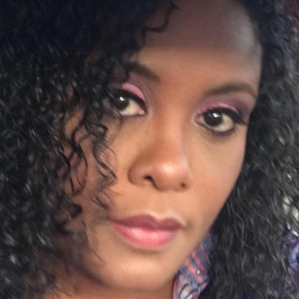 Meet your Posher, Tina